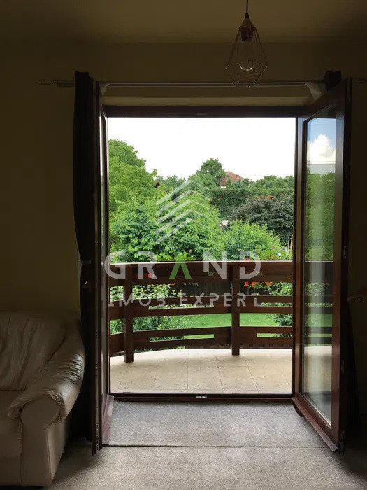 Apartament modern 3 camere in casă, + curte, 100 mp, Grădina Botanică, UMF, Cluj