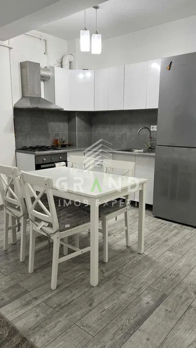 Vanzare apartament cu 1 camera, Floreşti – Sub Cetate, 45 mp utili, 13 mp balcon