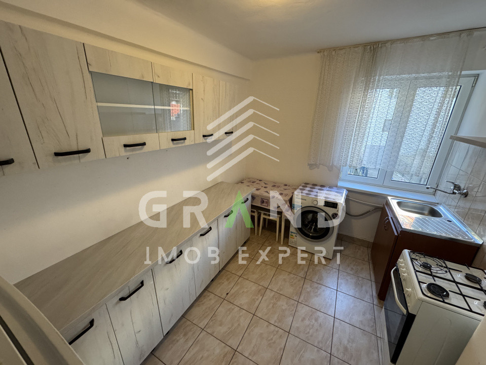 Ap 2 camere | SEMIDECOMANDAT | P-ta Mihai Viteazu/McDonald's