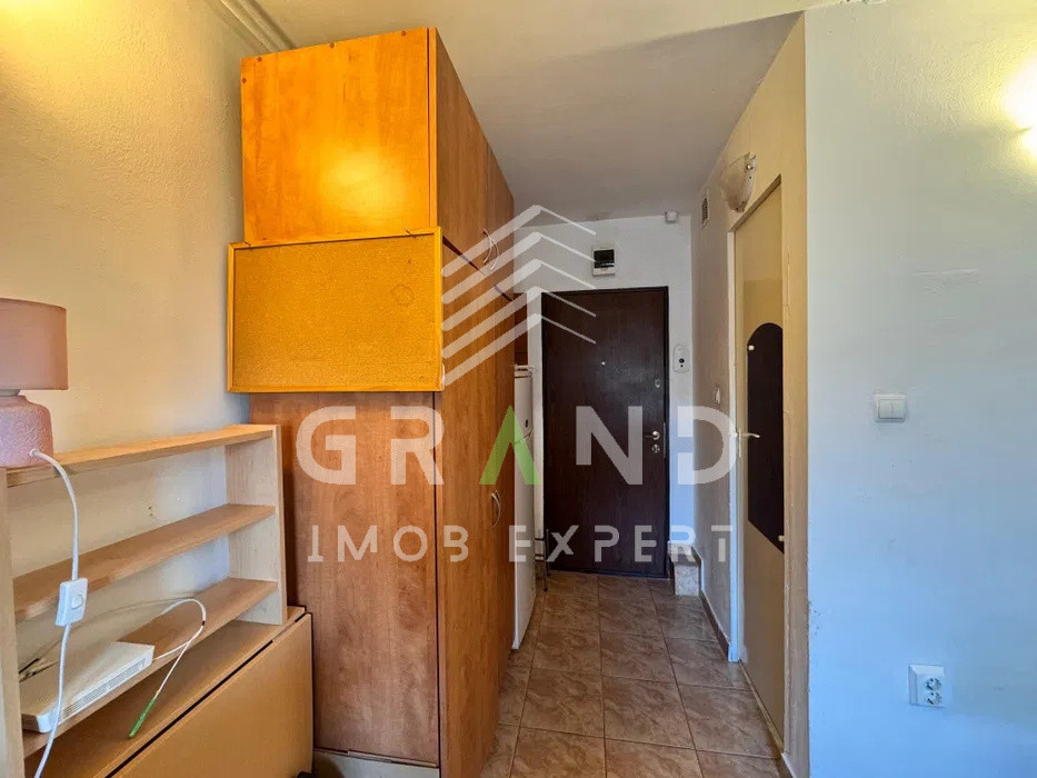 Garsonieră ideală pentru student sau tânăr profesionist – Mărăști, Lacul Roșu