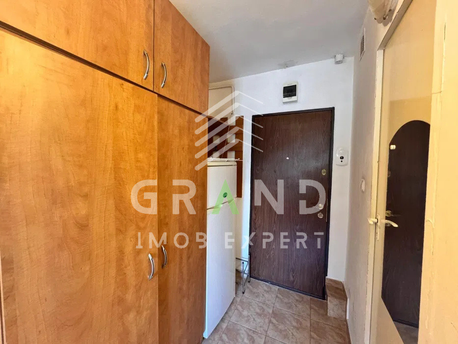 Garsonieră ideală pentru student sau tânăr profesionist – Mărăști, Lacul Roșu