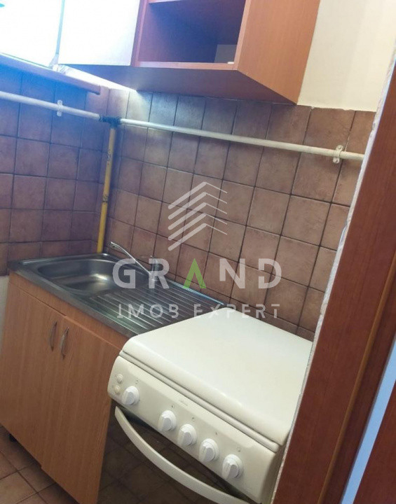 Apartament luminos cu o cameră | Grigorescu | Hotel Napoca