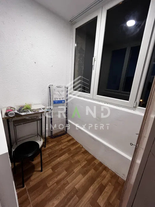 Garsoniera spatioasa de inchiriat cu balcon, in cartierul Gheorgheni, Detunata