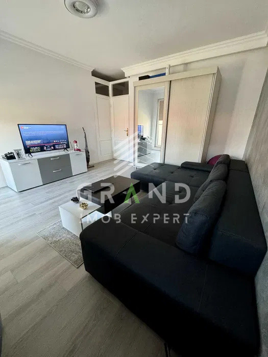 Închiriere 2 camere decomandat cu parcare subterana– str. Paris, Semicentral