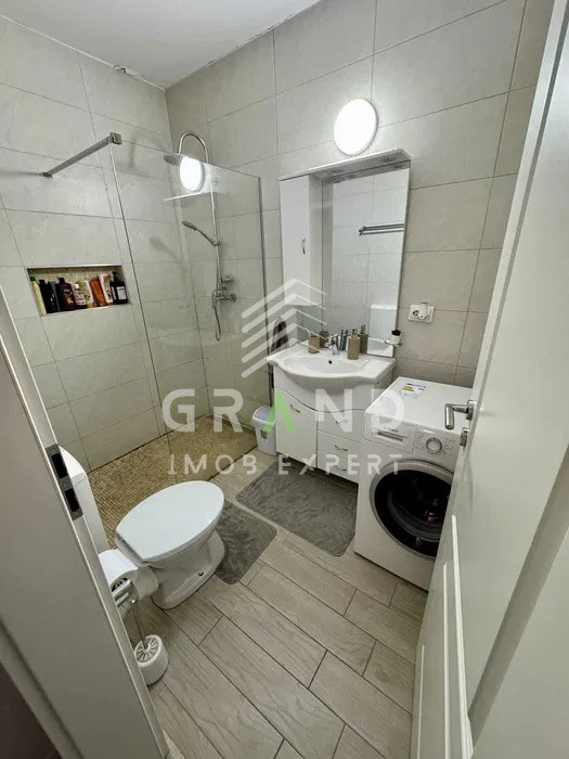 Închiriere 2 camere decomandat cu parcare subterana– str. Paris, Semicentral