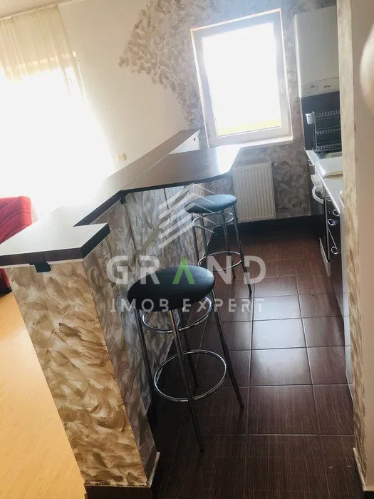 Inchiriere apartament 2 camere complet utilat în zona Vivo, disponibil imediat