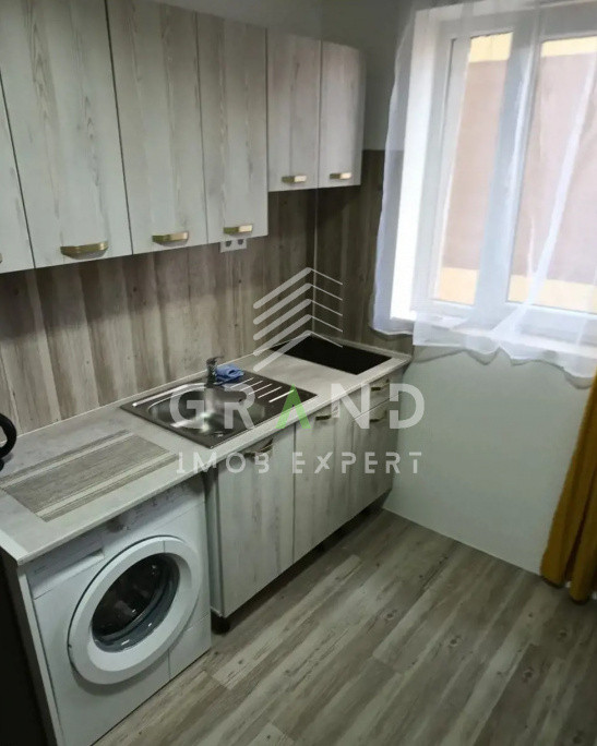 Garsonieră de închiriat pe Strada Taberei–mobilată și utilată