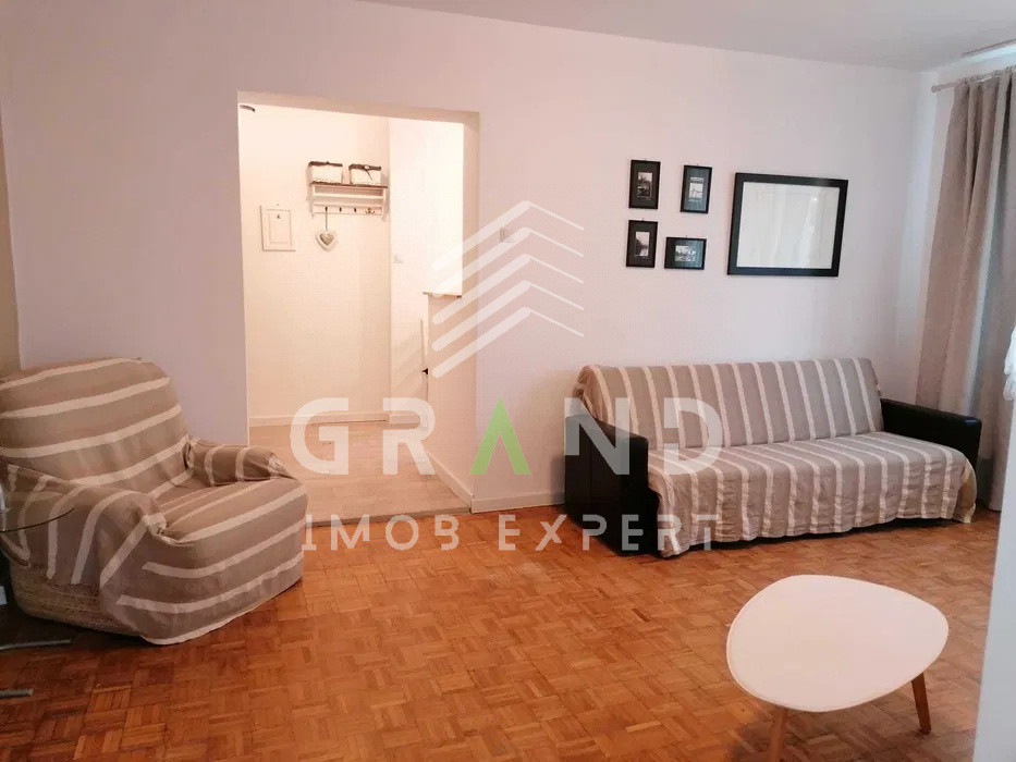 Chirie Apartament cu 2 camere cu curte, Zona Parcului Central – PETFRIENDLY