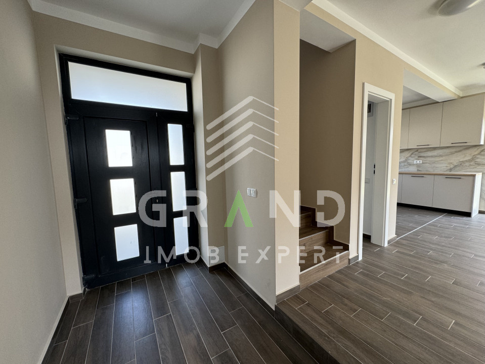 TOTUL NOU!Casa individuala,4 camere,3 BAI,TERASA,GARAJ,zona Dezmir