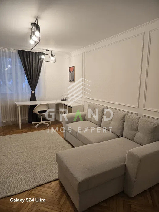 Apartament Modern 3 Camere • Detunata • Parcare & Acces Rapid la Transport