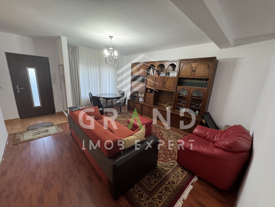 Casa insiruita 110 mp | 4 Camere | curte comuna | parcare | Campului/Manastur