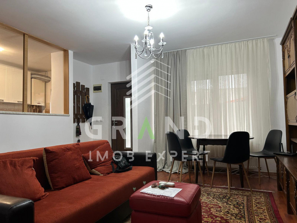 Casa insiruita 110 mp | 4 Camere | curte comuna | parcare | Campului/Manastur