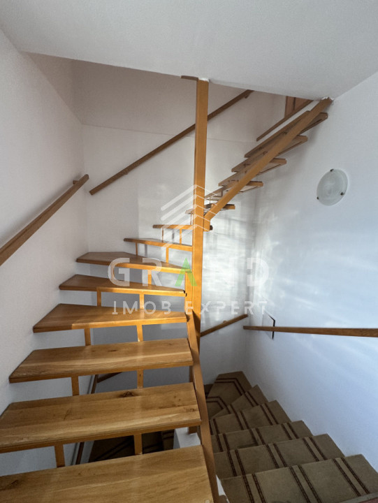 Casa insiruita 110 mp | 4 Camere | curte comuna | parcare | Campului/Manastur