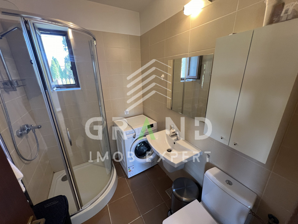 Casă 4 camere | TERASĂ+2 BALCOANE | GARAJ | ZONA BORHANCI/ROMUL LADEA