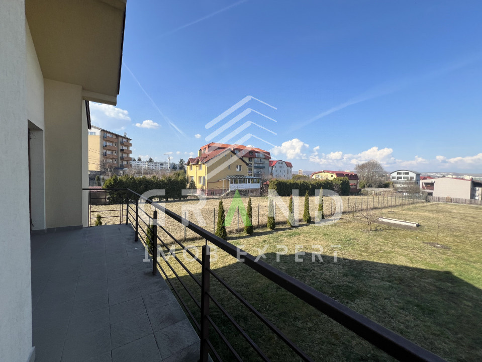 Casă 4 camere | TERASĂ+2 BALCOANE | GARAJ | ZONA BORHANCI/ROMUL LADEA