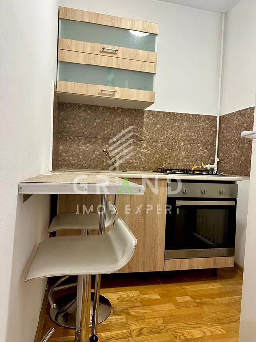 Garsonieră de închiriat–Zorilor | Mobilată | Utilată | Balcon închis | Etaj 1