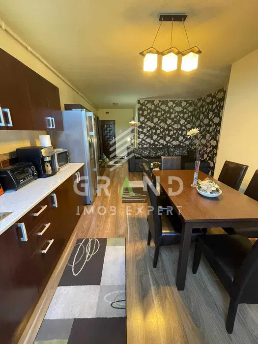 Inchiriere 1 Camera disponibilă într-un apartament 2 camere – str. Oașului /Iris