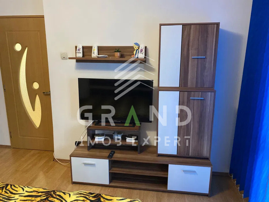 De inchiriat Apartament decomandat cu4 camere + boxa | Cartier Manastur