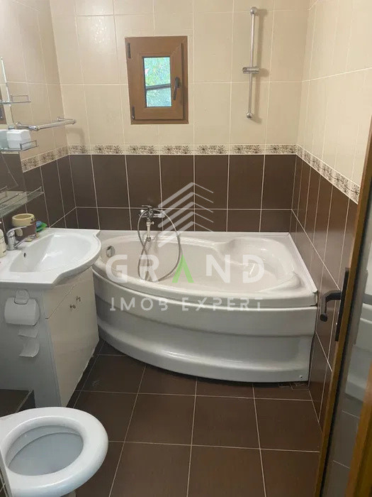 De inchiriat Apartament decomandat cu4 camere + boxa | Cartier Manastur