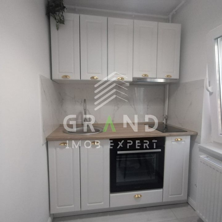 Garsonieră de inchiriat - intimă și bine compartimentată – Zorilor, Cireșilor