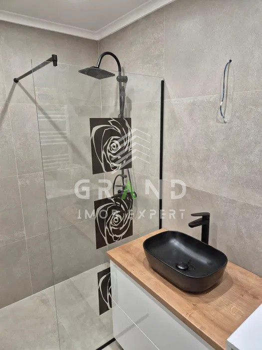 TOTUL NOU!Ap 2 camere 60mp,TERASA 30mp,PARCARE,ZONA EROILOR/FLORESTI