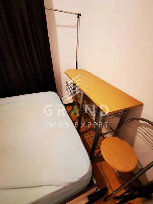 Garsonieră de închiriat în Mănăștur, 14 mp – doar pentru studenți sau elevi