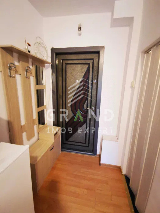 Garsonieră de închiriat în Mănăștur, 14 mp – doar pentru studenți sau elevi