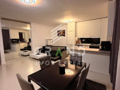 Apartament de inchiriat, 2 camere, semidecomandat,Parcare inclusă | Pet friendly