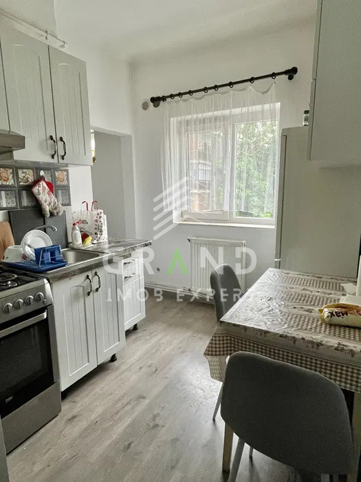 Apartament 2 camere de vânzare în Dâmbu Rotund, etaj 2/2 + boxa de depozitare