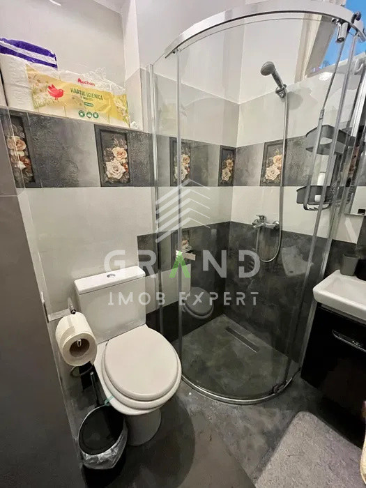 Apartament 2 camere de vânzare în Dâmbu Rotund, etaj 2/2 + boxa de depozitare