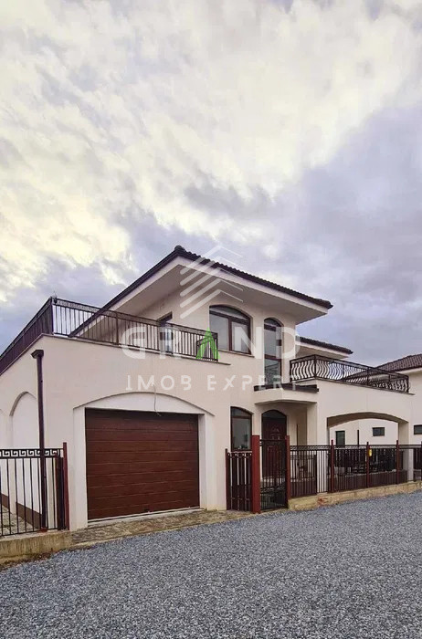 Vile premium stil mediteranean | Terase spațioase | Zonă exclusivistă Dezmir