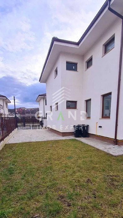 Vile premium stil mediteranean | Terase spațioase | Zonă exclusivistă Dezmir