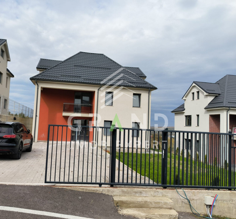 De vânzare–Casă individuală | Dezmir | 172 mp utili | Teren 440 mp