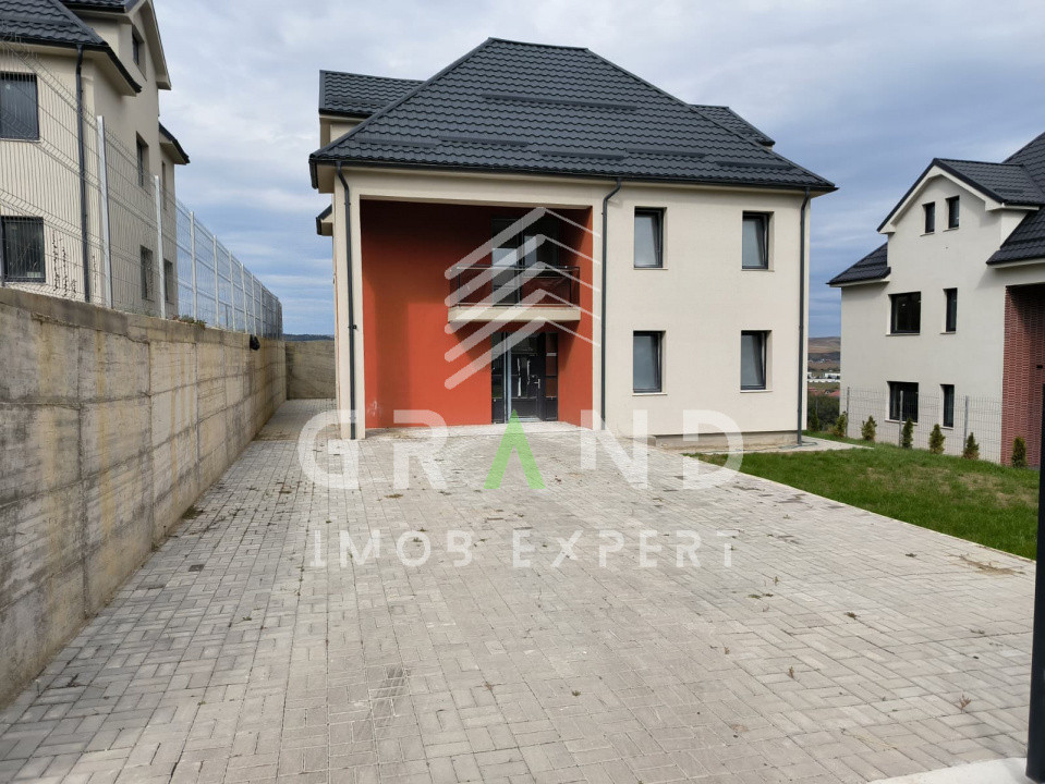 De vânzare–Casă individuală | Dezmir | 172 mp utili | Teren 440 mp