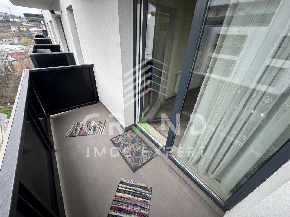 Ap 2 camere | BALCON | PARCARE SUBTERANA | LOMBULUI/Dambul Rotund