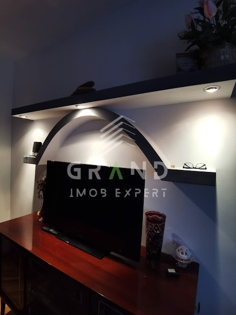 Casă 3 camere de închiriat – Dâmbul Rotund | Curte | Parcare | Terasă