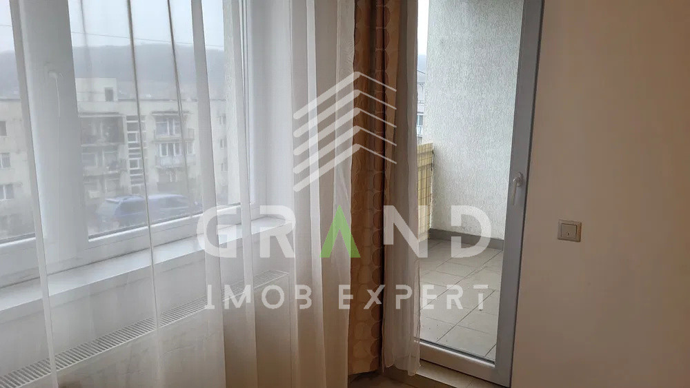 Apartament 2 camere de închiriat | Calea Baciului–Str.Galaxiei | Parcare 