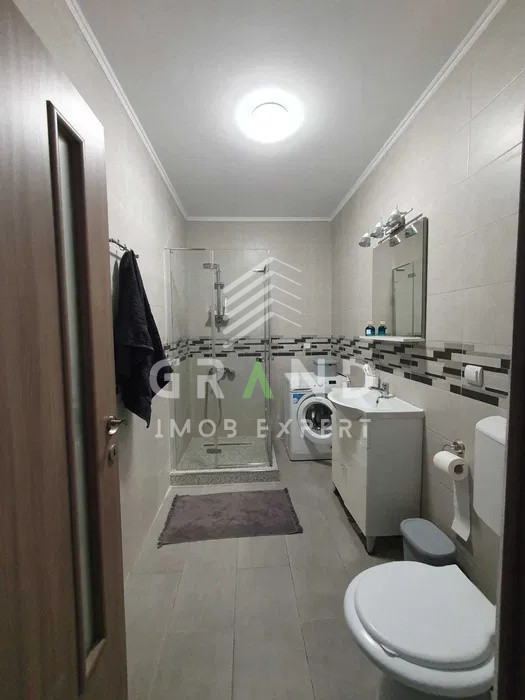 Apartament semidecomandat | 2 camere | Floresti | Avram Iancu | Zona Metro