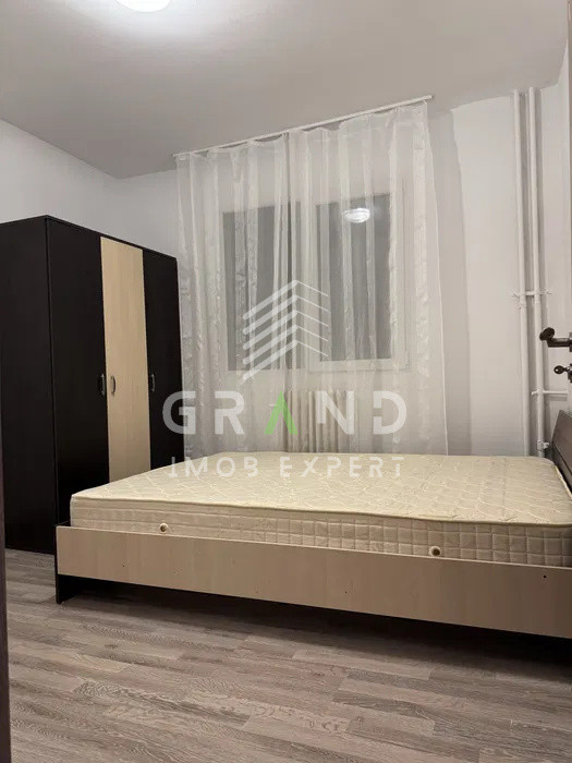Apartament cu 4 camere | logie | 56 mp | Cartier Manastur | Mehedinti