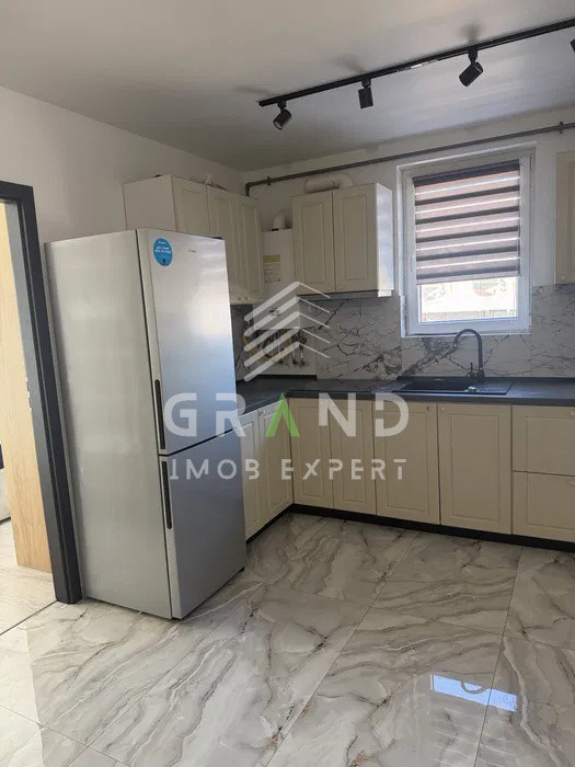 Apartament 2 camere | Decomandat | Terasa | Parcare | Calea Baciului - Petrom