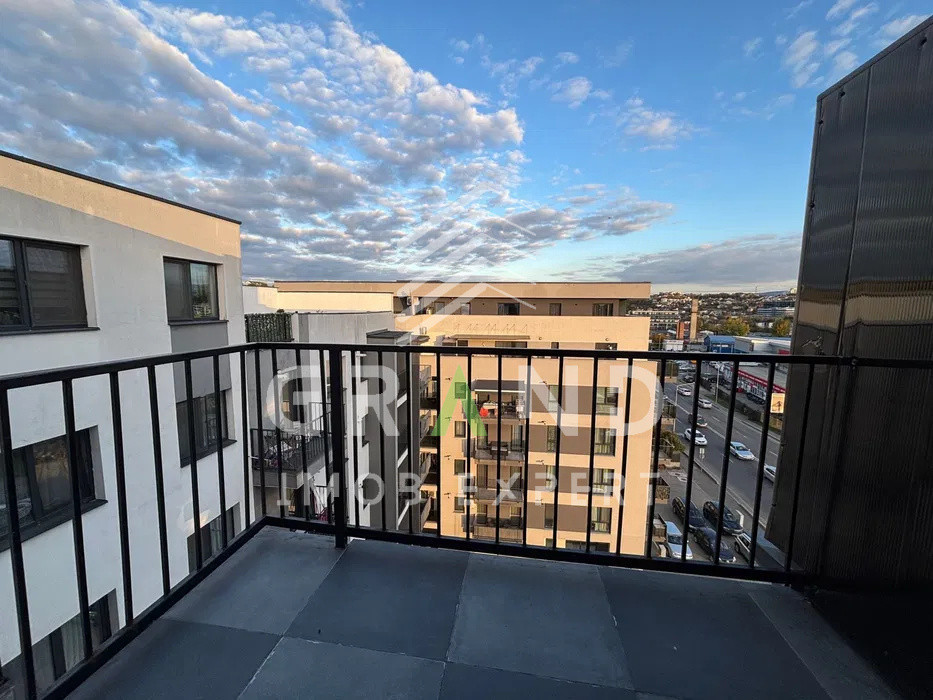 Vanzare Apartament 2 camere | Semidecomandat | Balcon | Parcare | Calea Baciului