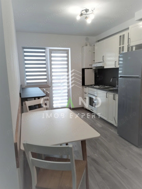 Apartament decomandat | 2 camere | Balcon | Parcare | Floresti - Avram Iancu