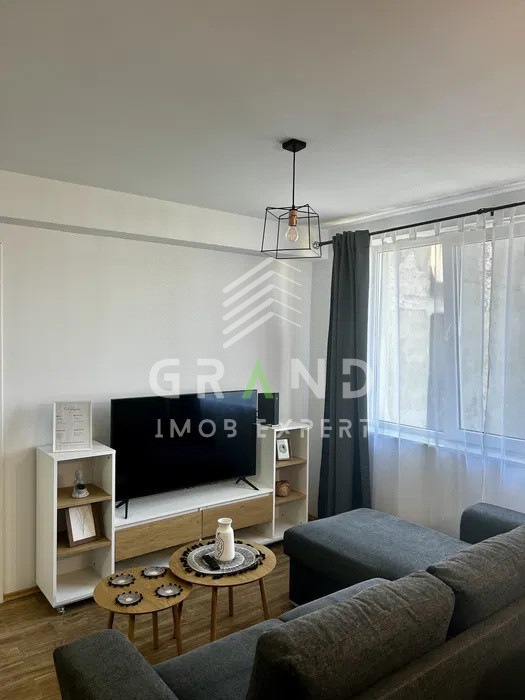Apartament Premium de inchiriat | 2 Camere | Etaj 3 | Piata MIhai Viteazul