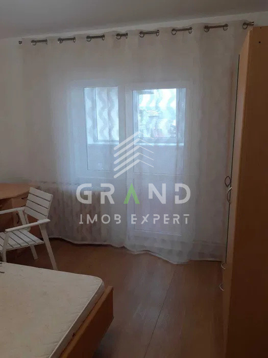 Apartament decomandat | 3 Camere | 3 Balcoane | Etaj 4 | Zorilor/Observatorului