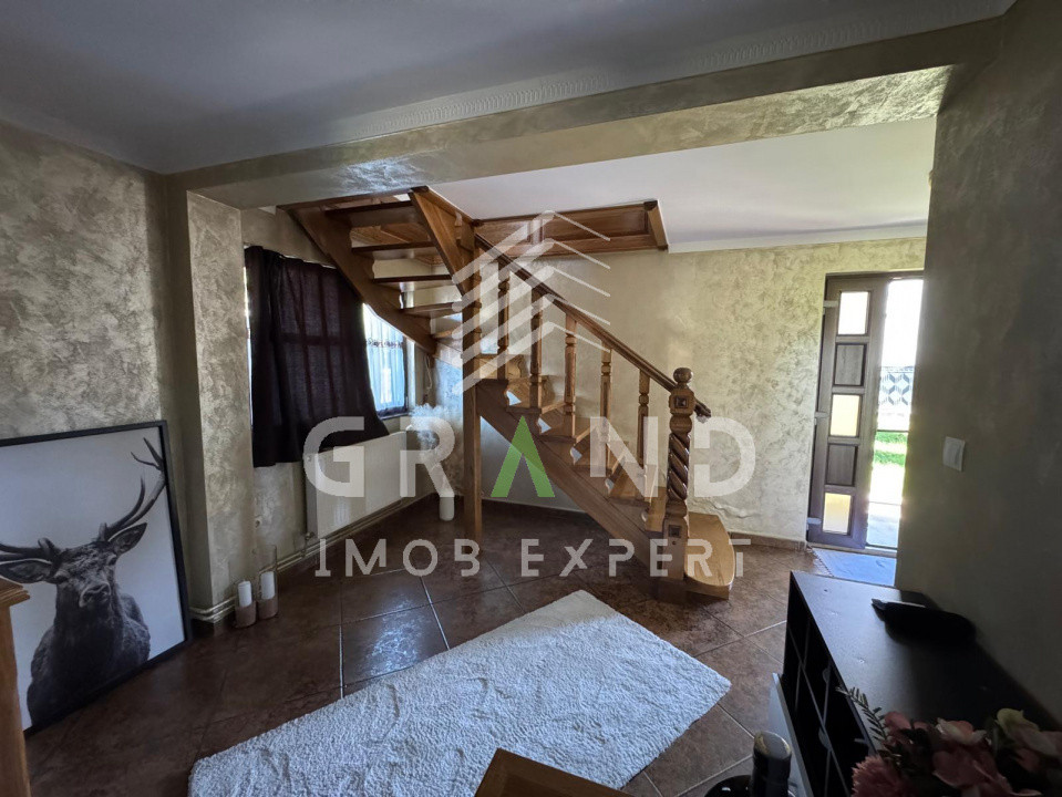 Casă de vânzare în Vișeu de Sus – Maramureș