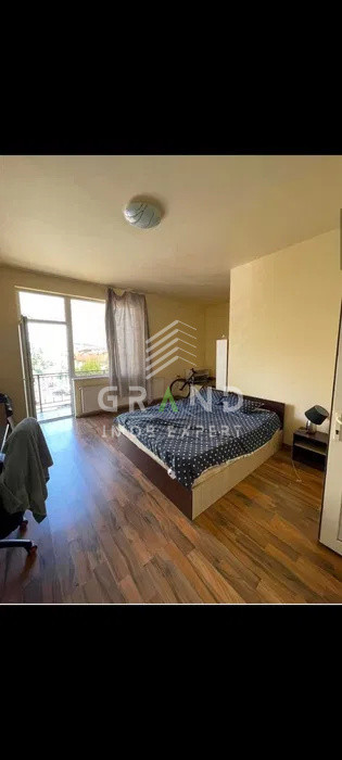 OPORTUNITATE ! Apartament 4 dormitoare | Etaj 2 | Parcare | Manastur - Mehedinti