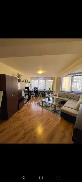 OPORTUNITATE ! Apartament 4 dormitoare | Etaj 2 | Parcare | Manastur - Mehedinti