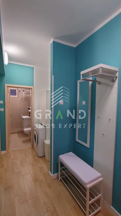 Apartament cu 2 camere | Decomandat | Balcon | 60 mp | Cartier Plopilor