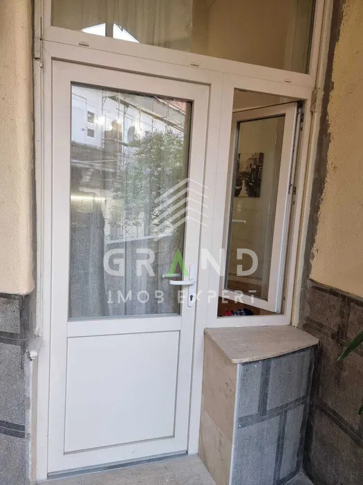 Ocazie! Garsoniera ultracentrala | Semidecomandata | Centru/Memorandumului