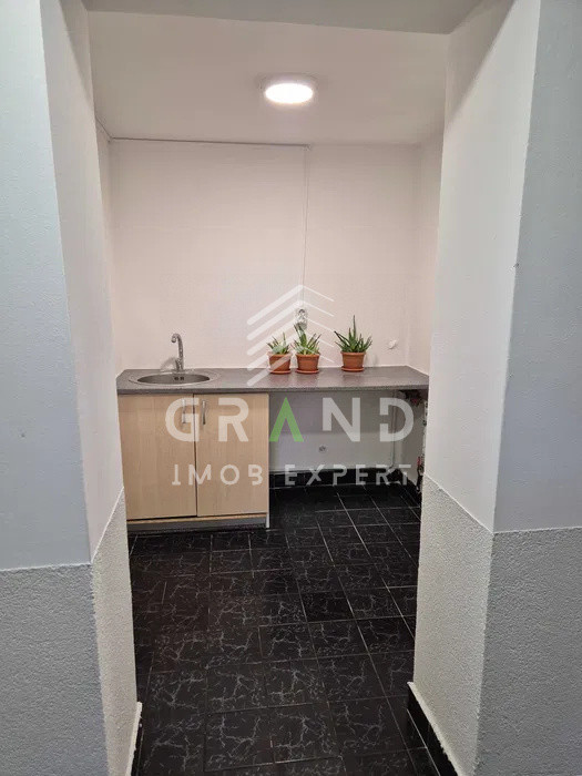 Spatiu pentru Firma ! 1 Parcare | 2 Incaperi | Cartier Andrei Muresanu